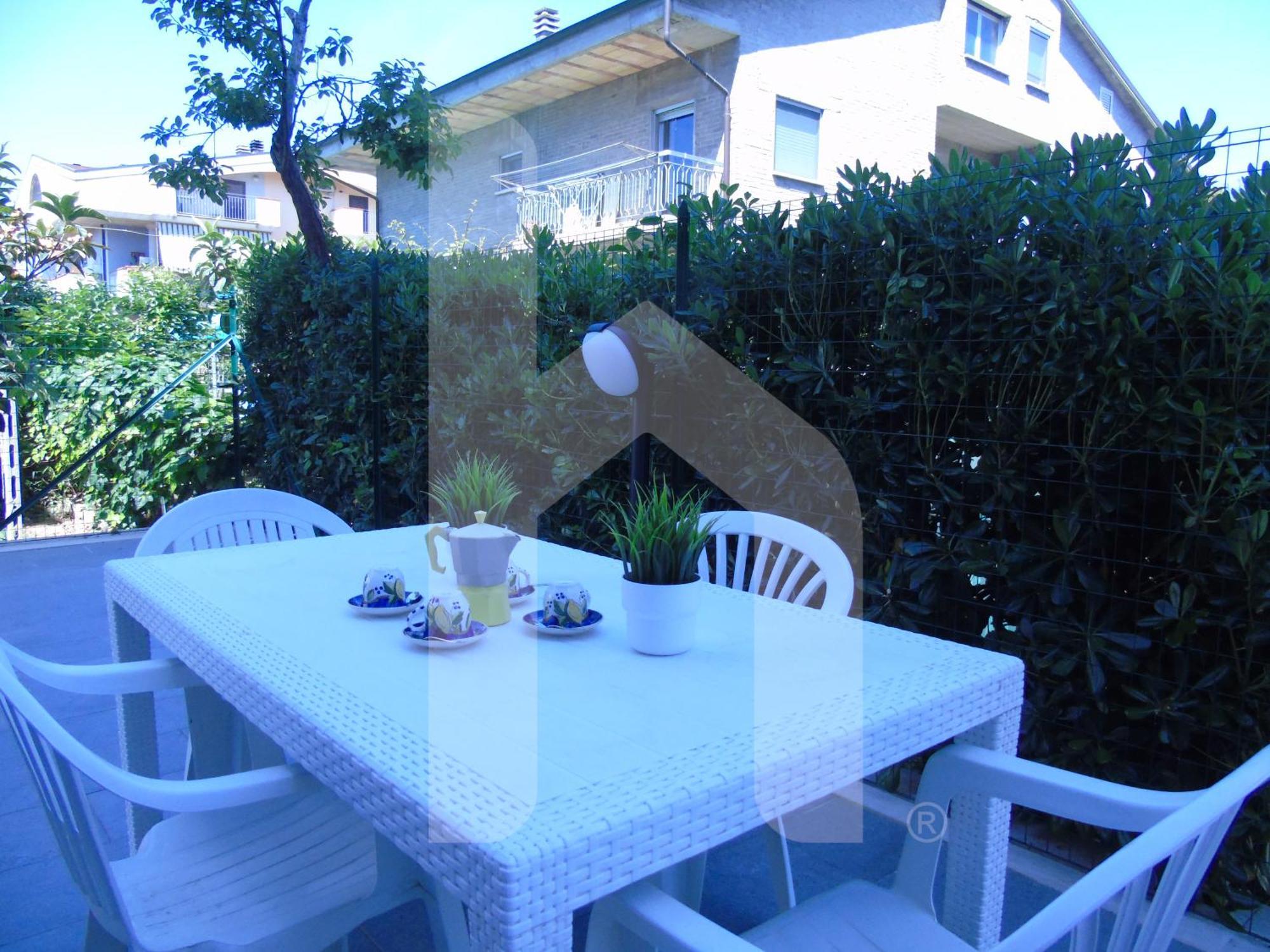Homiday - Civico 3 Apartment จูเลียโนวา ภายนอก รูปภาพ